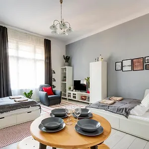 D.five Sörház Apartamento