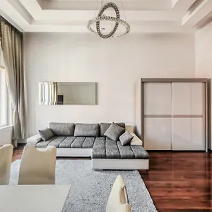  Apartment Amora Homes Basilica View Imperial -sas Street -need Reservation For Free Parking
