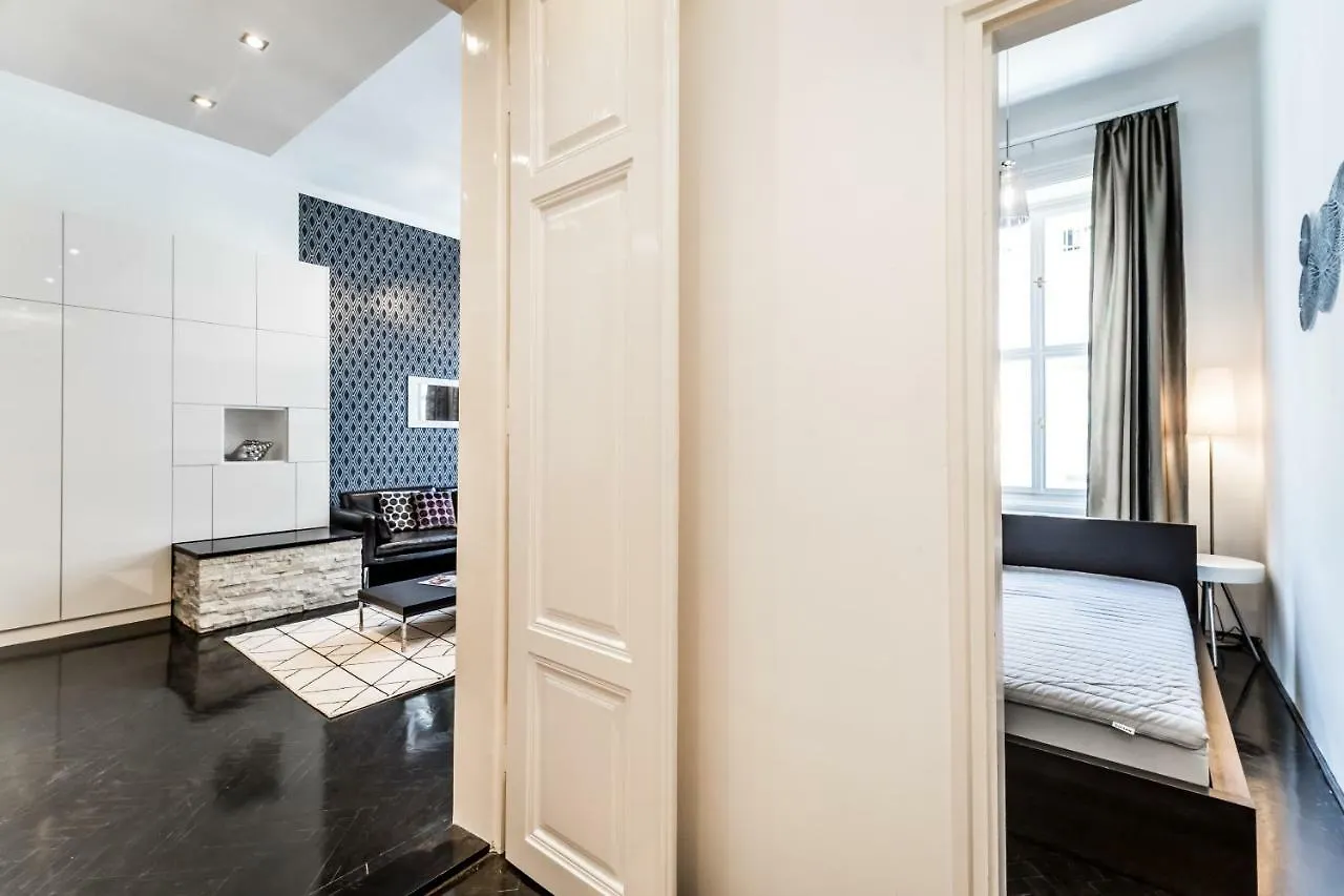 בודפשט Bpr B&W Elegant Home